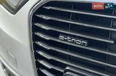 Хетчбек Audi A3 2016 в 