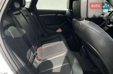 Хетчбек Audi A3 2016 в 