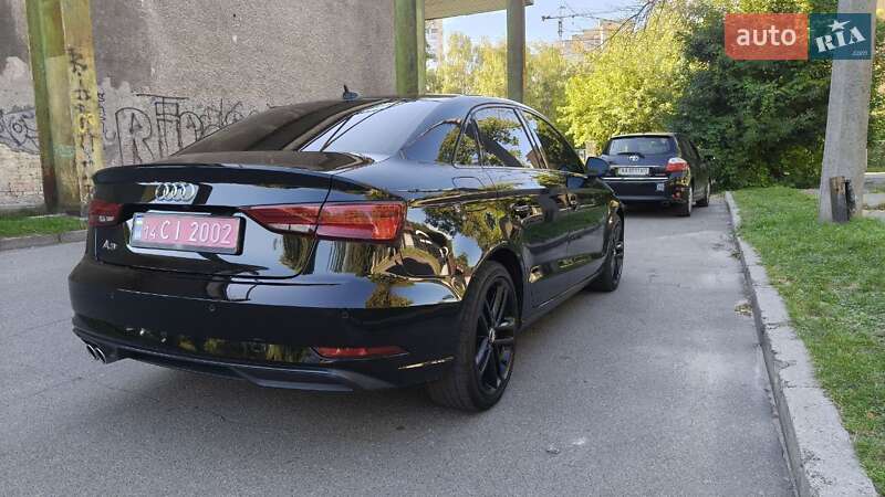 Седан Audi A3 2020 в Києві