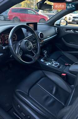 Седан Audi A3 2018 в 