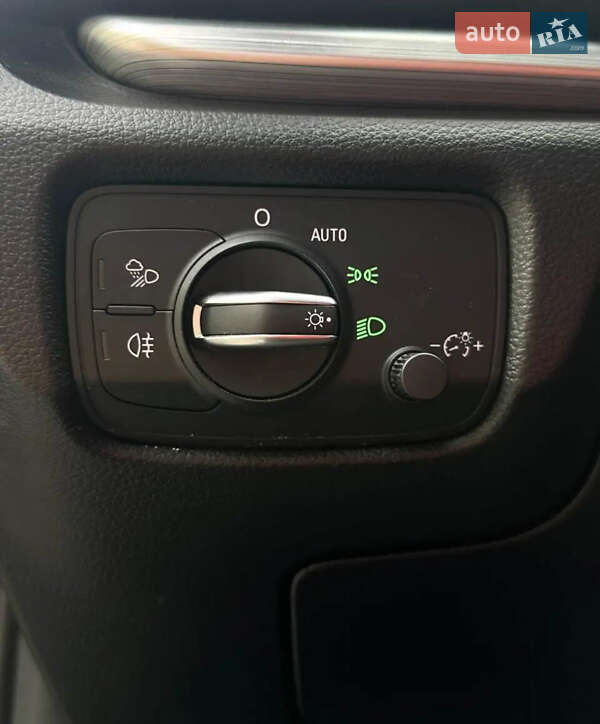 Седан Audi A3 2020 в Буче