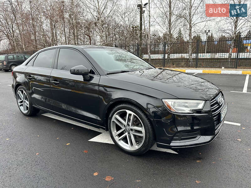 Седан Audi A3 2020 в 