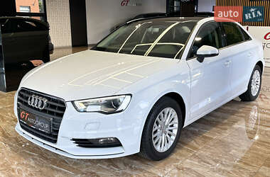 Седан Audi A3 2016 в Києві