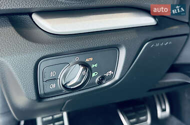Седан Audi A3 2016 в 