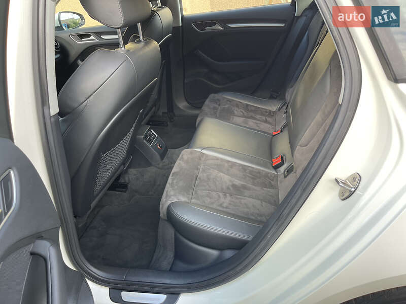 Хетчбек Audi A3 2013 в Хмельницькому