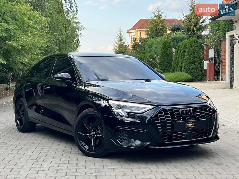Седан Audi A3 2023 в Одессе