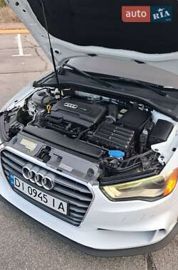 Седан Audi A3 2015 в 