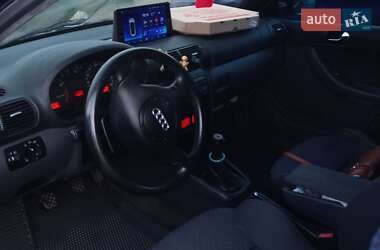 Хетчбек Audi A3 1999 в 