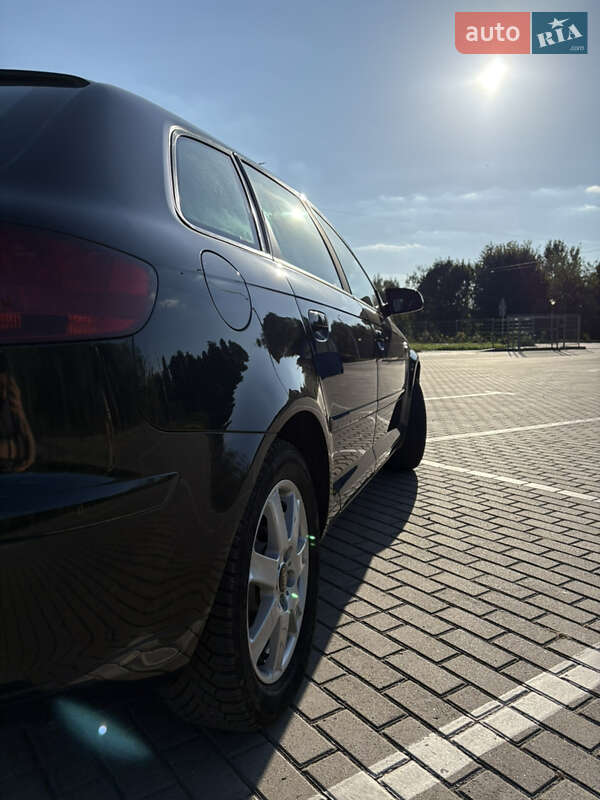 Хэтчбек Audi A3 2006 в Дубно
