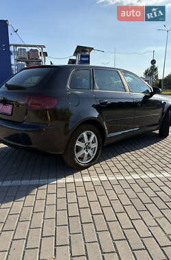 Хетчбек Audi A3 2006 в 