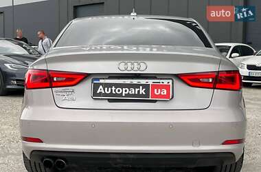 Седан Audi A3 2014 в Львове
