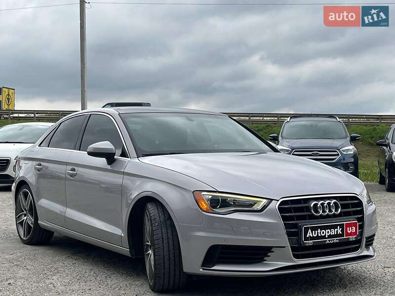 Седан Audi A3 2014 в Львове