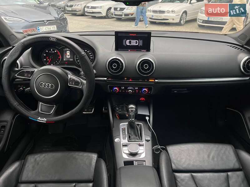 Седан Audi A3 2014 в Львове
