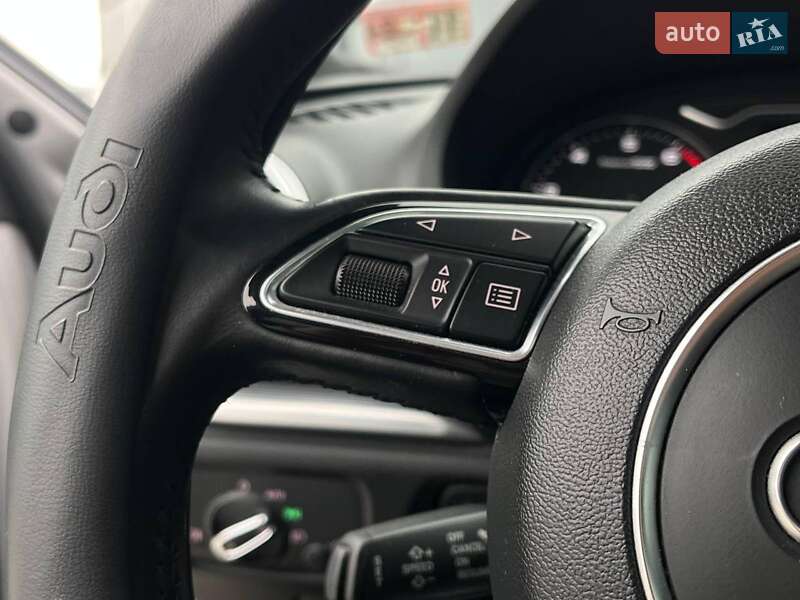 Седан Audi A3 2014 в Львове