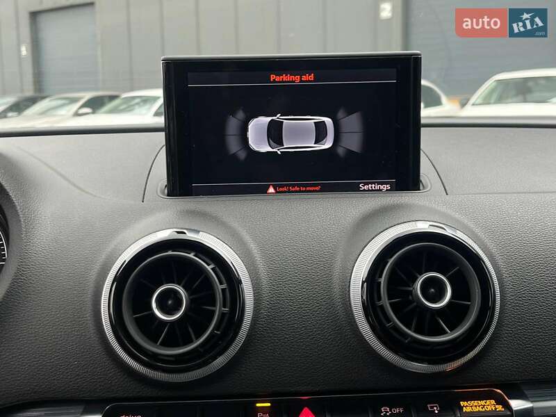 Седан Audi A3 2014 в Львове