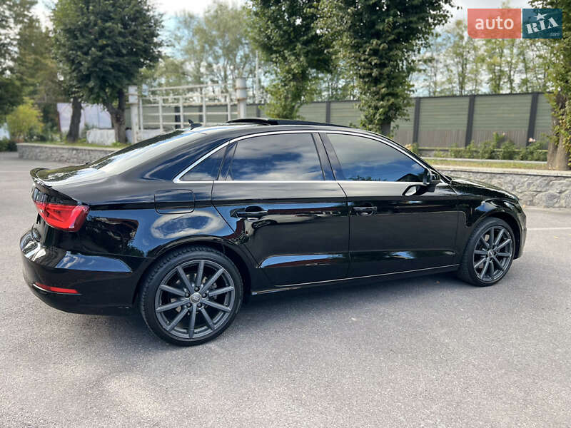Седан Audi A3 2014 в Вінниці