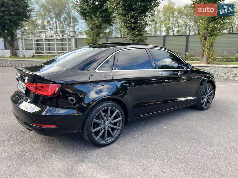 Седан Audi A3 2014 в Вінниці