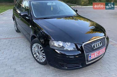 Хэтчбек Audi A3 2007 в 