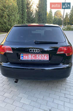 Хэтчбек Audi A3 2007 в 