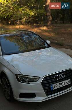 Седан Audi A3 2017 в 