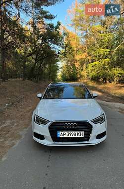 Седан Audi A3 2017 в 