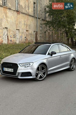 Седан Audi A3 2016 в Харкові