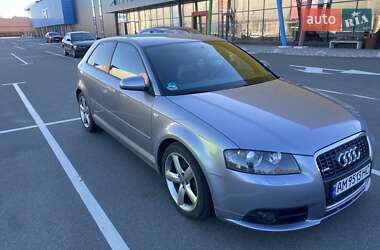 Хетчбек Audi A3 2006 в 