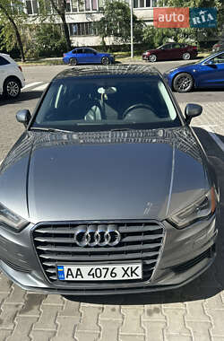 Седан Audi A3 2014 в Киеве