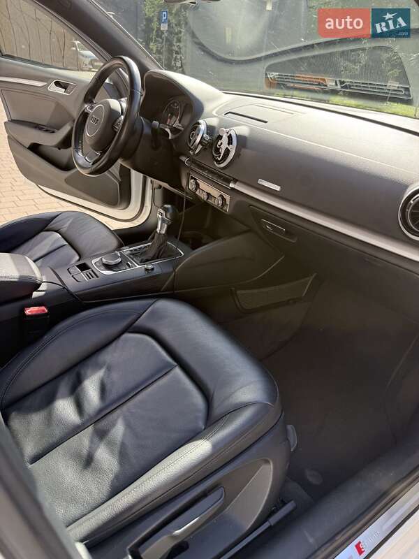 Седан Audi A3 2015 в Львове фото 20 Седан Audi A3 2015 в Львове