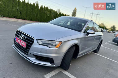 Седан Audi A3 2015 в Киеве