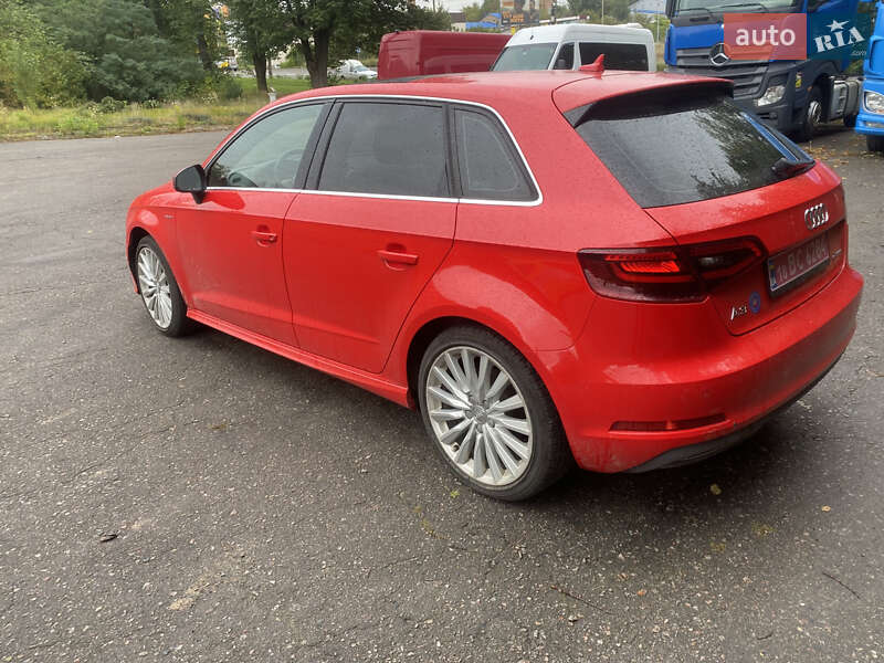 Хэтчбек Audi A3 2015 в Ровно фото 4 Хэтчбек Audi A3 2015 в Ровно