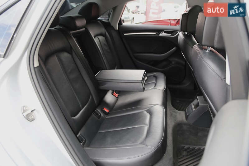 Седан Audi A3 2014 в Києві