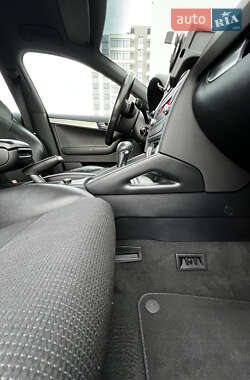 Хэтчбек Audi A3 2010 в 