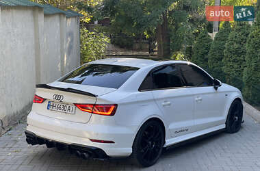 Седан Audi A3 2016 в 