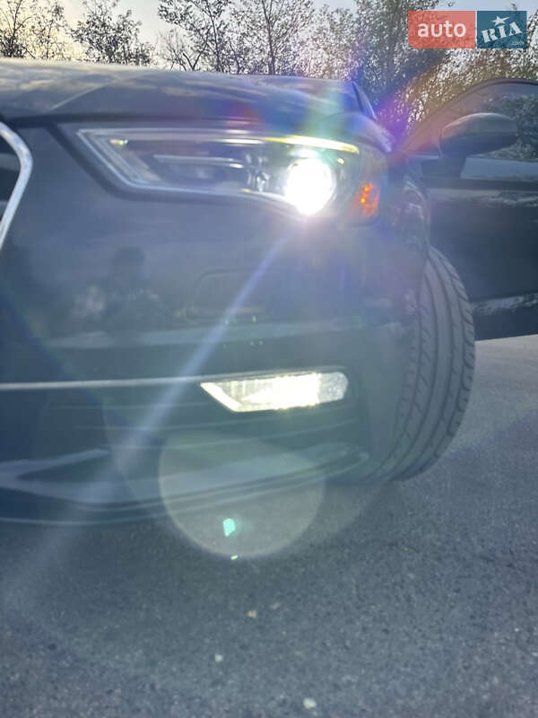 Седан Audi A3 2014 в Кривому Розі