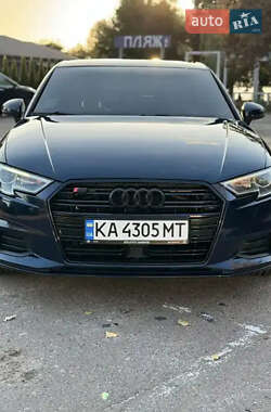 Седан Audi A3 2016 в 