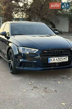 Седан Audi A3 2016 в 