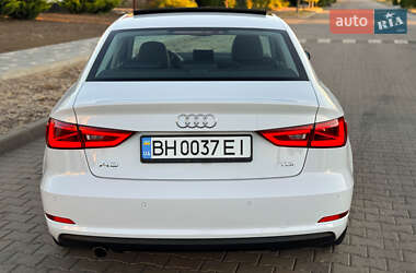 Седан Audi A3 2015 в 