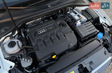 Седан Audi A3 2015 в 