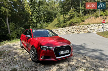 Седан Audi A3 2016 в Киеве