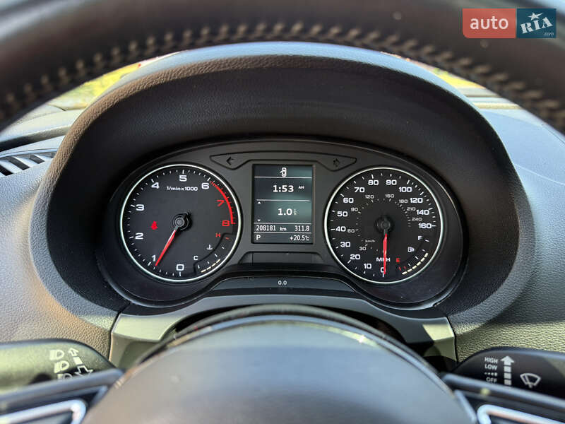 Седан Audi A3 2015 в Києві