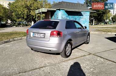 Хэтчбек Audi A3 2003 в 