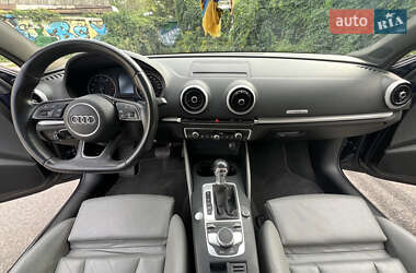 Седан Audi A3 2017 в 