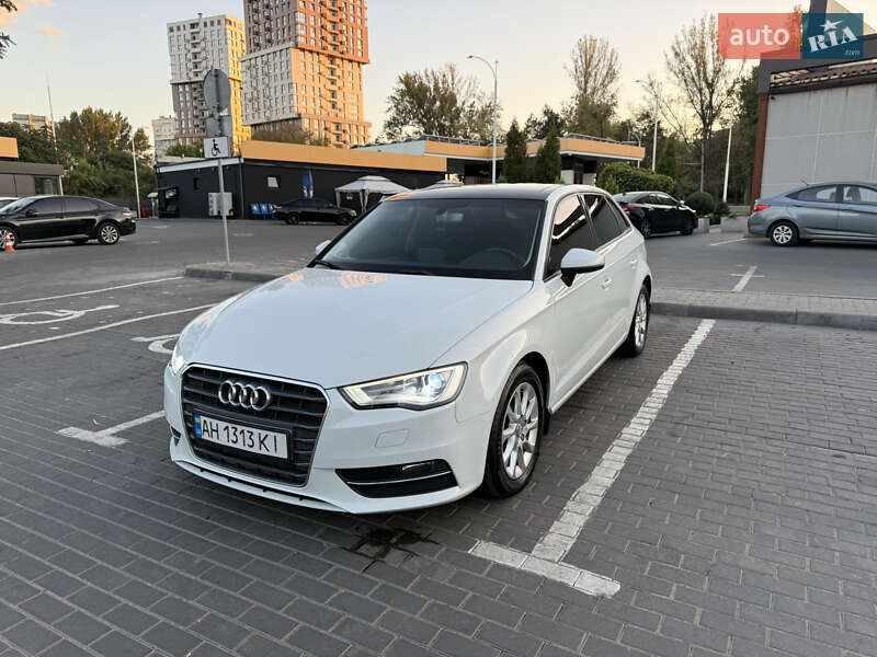 Audi A3 2015