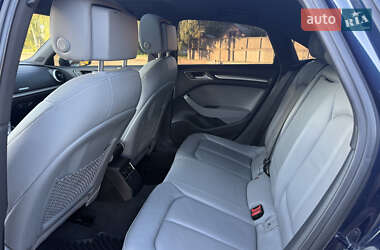 Седан Audi A3 2017 в 