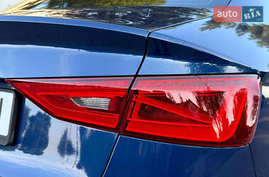 Седан Audi A3 2015 в 