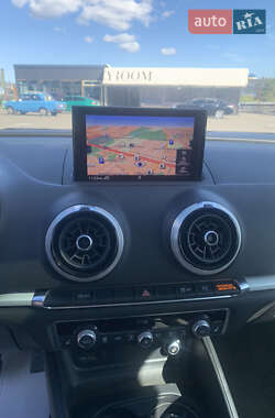 Седан Audi A3 2018 в 