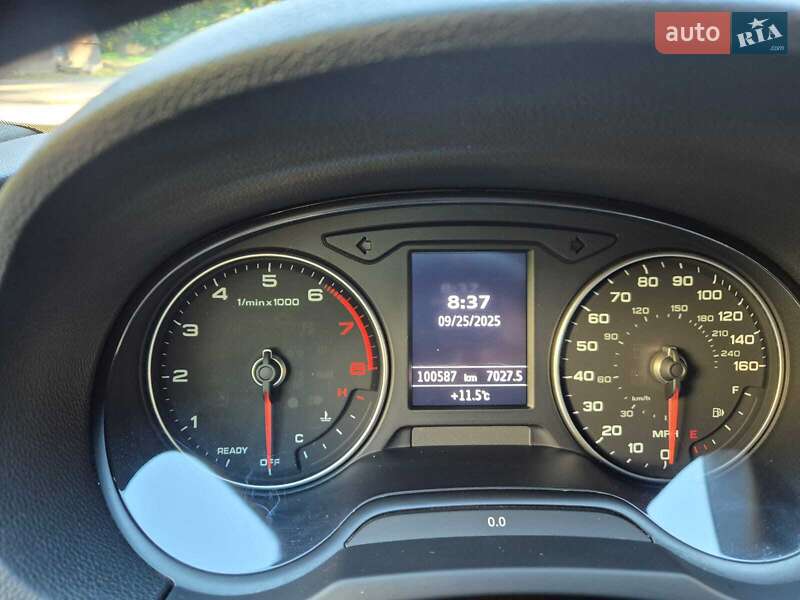 Седан Audi A3 2019 в Киеве
