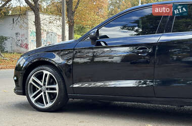 Седан Audi A3 2016 в 