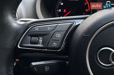 Седан Audi A3 2016 в 